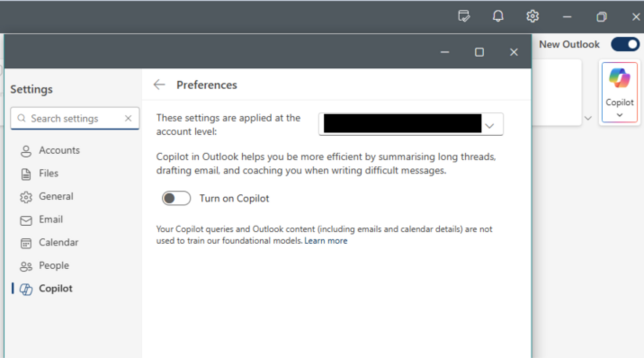 Screenshot of part of my screen where the Outlook Settings are open, showing the Copilot preferences tab, with the "turn on Copilot" button switched off. In the background, part of Outlook is visible, with a colorful 'Copilot' icon, in the task bar of Outlook, separated from all other icones, and with no option to remove it.